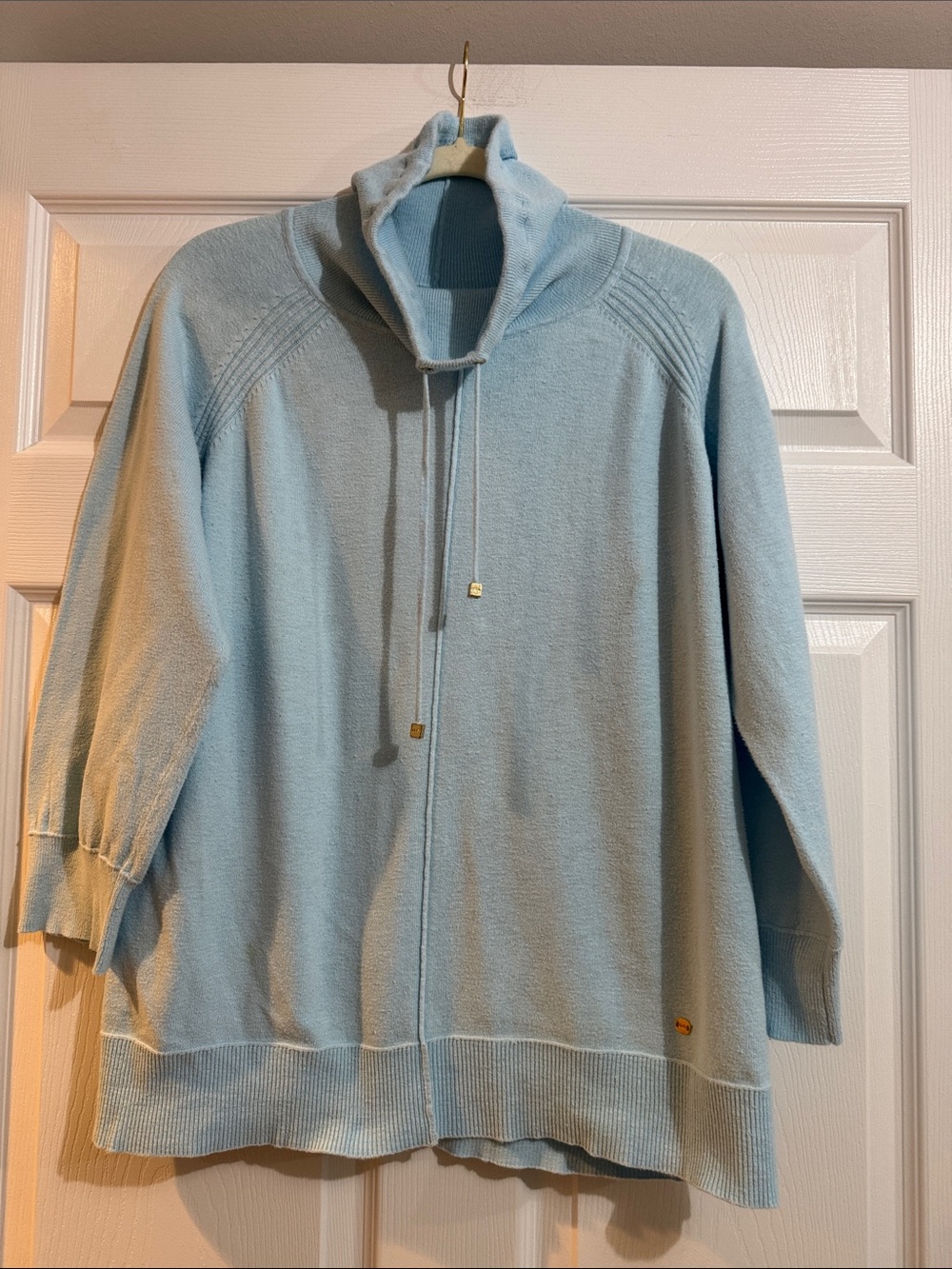 Jones New York Light Blue Women's Zip-Front Cowl Neck Sweater